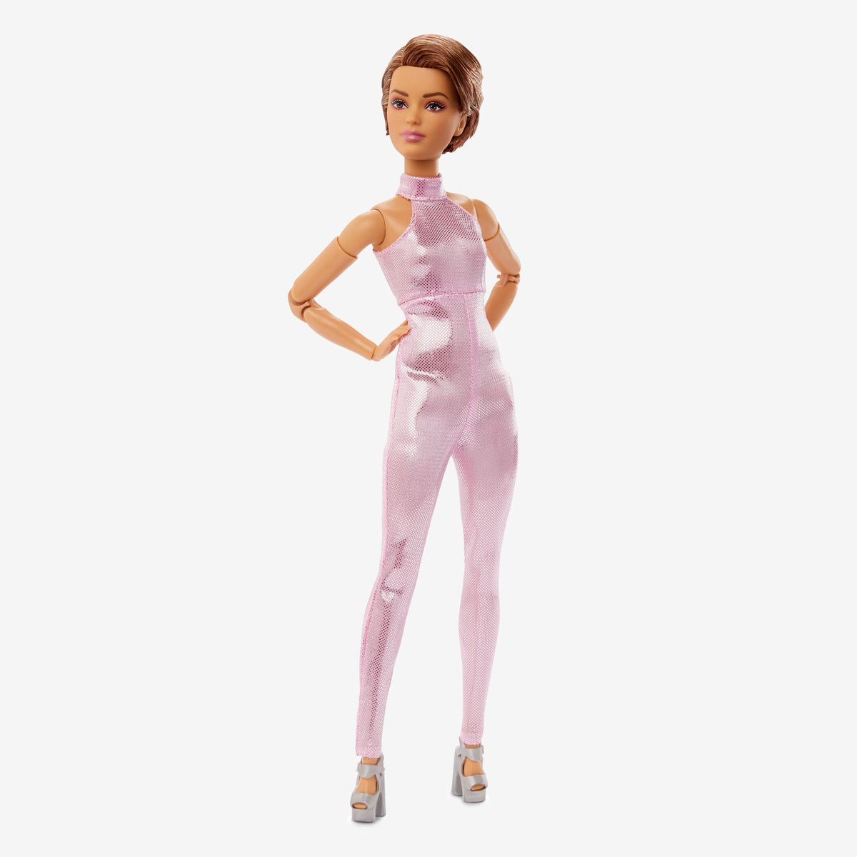 Barbie Looks Doll #22 (Petite, Short Auburn Hair)